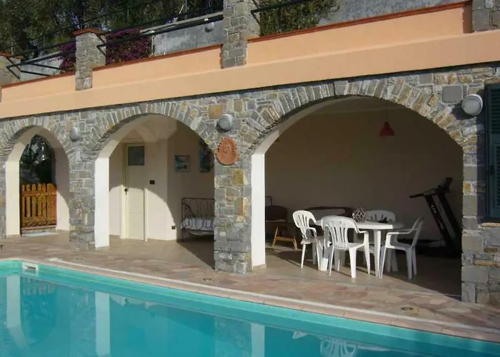 Casa Lella Feriehus Dolcedo